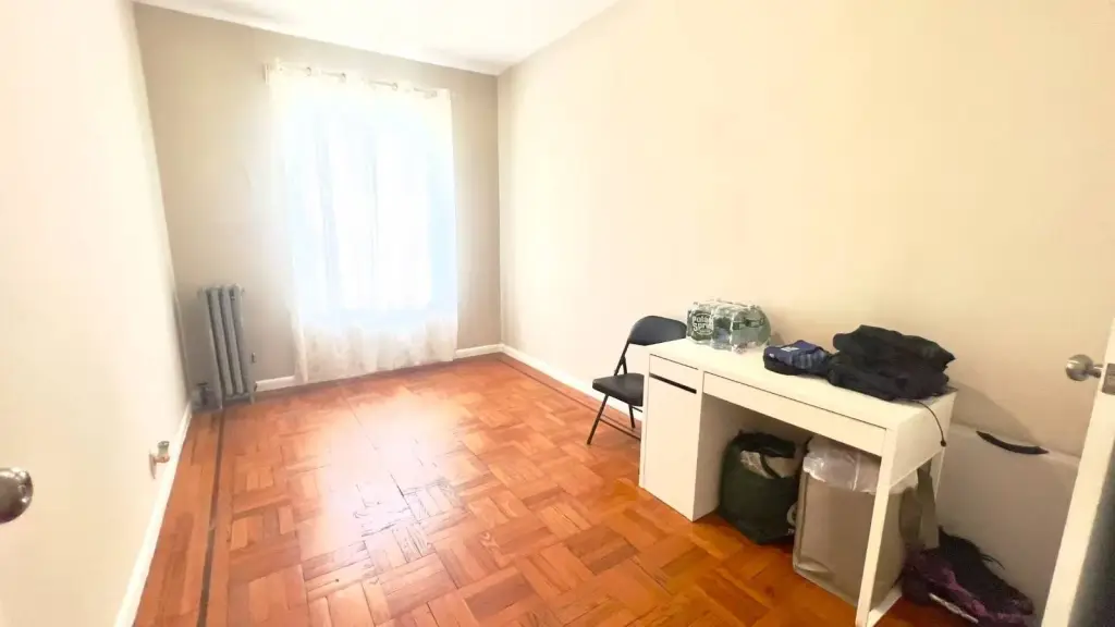 Picture 5