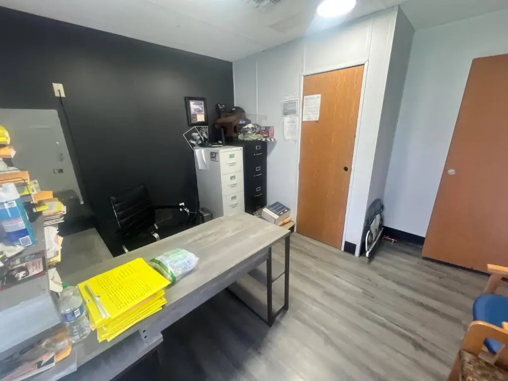 Picture 19
