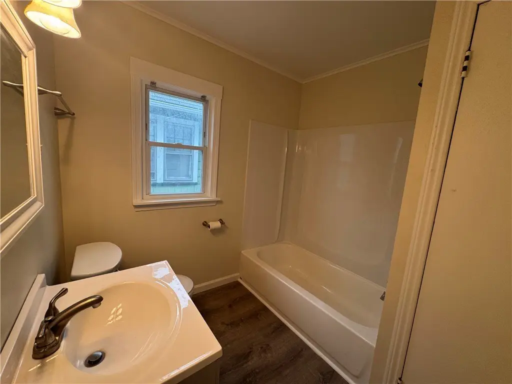 Picture 25
