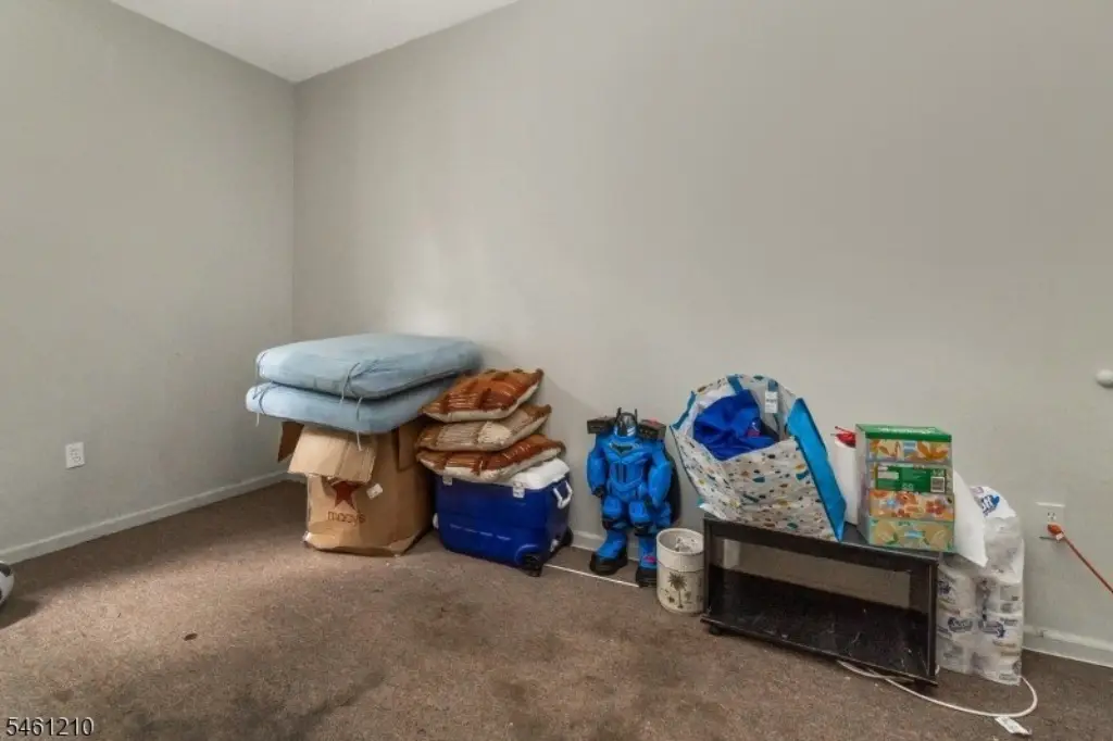 Picture 9