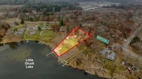 Waterfront Land on Chain Lakes