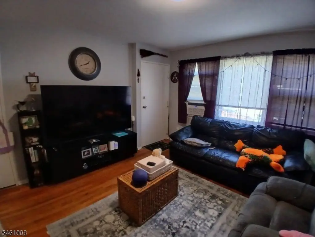 Picture 18