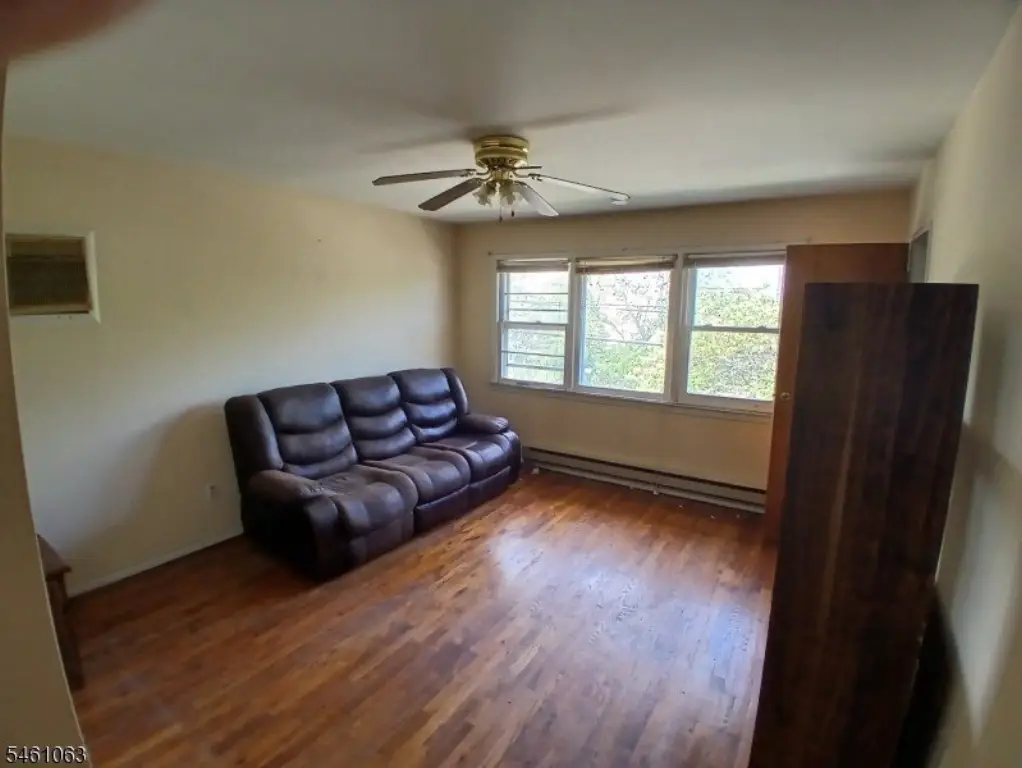 Picture 24