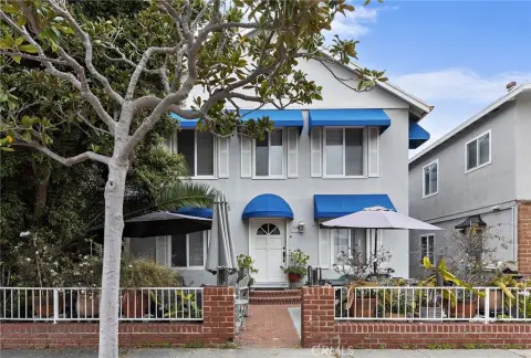 Balboa Peninsula Triplex Near Beach