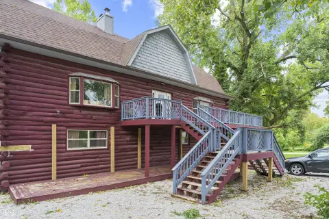 Log Cabin Triplex