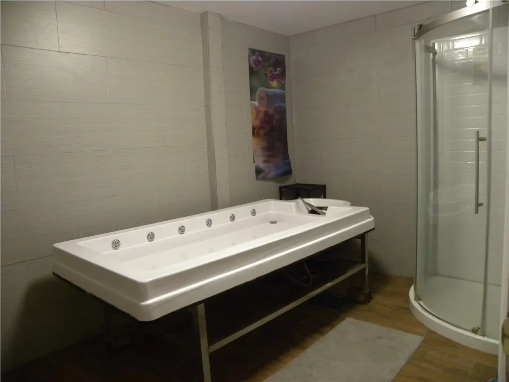 Picture 6