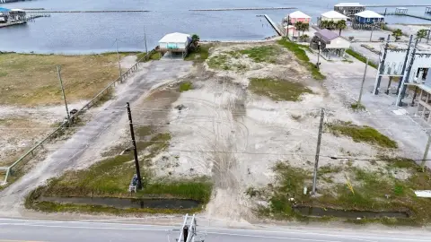 Grand Isle Commercial Lot