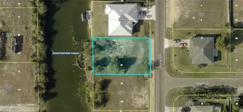 Waterfront Lot in Cape Coral