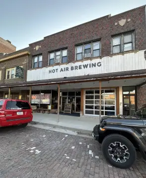 Commercial Building in Uptown Creston