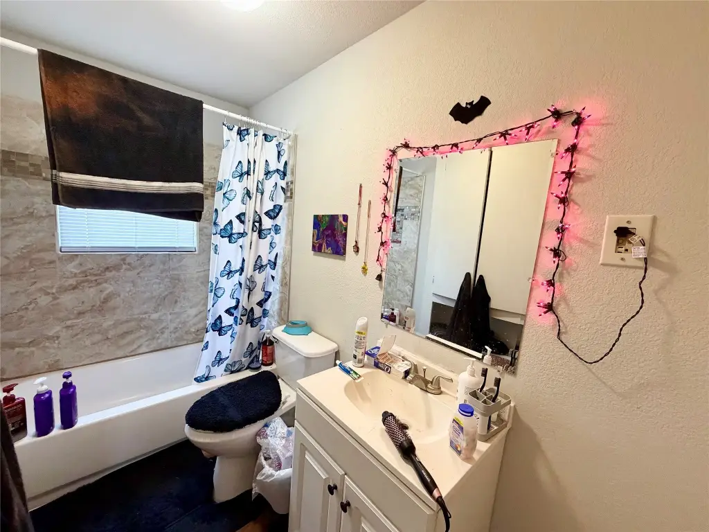 Picture 7