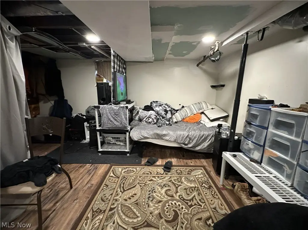 Picture 19
