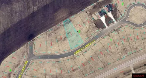 Residential Land in Madison Lake