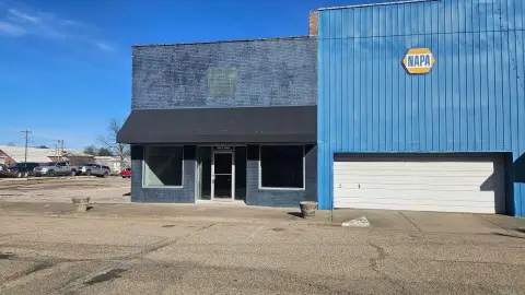 Remodeled Commercial Building in Rector