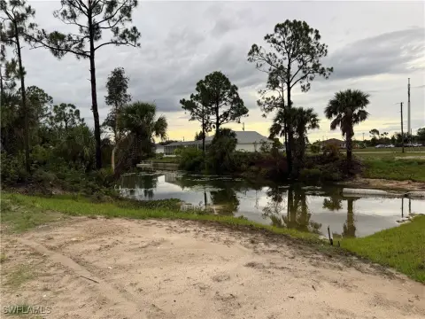 Cape Coral Freshwater Lot