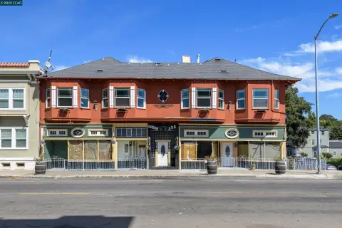 Mixed-Use Property in Downtown Vallejo
