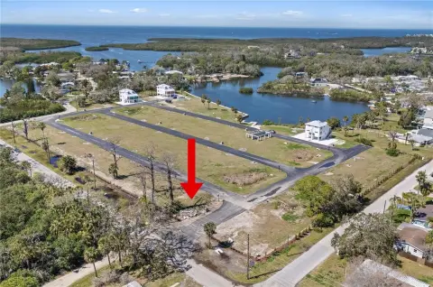 Residential Land in New Port Richey