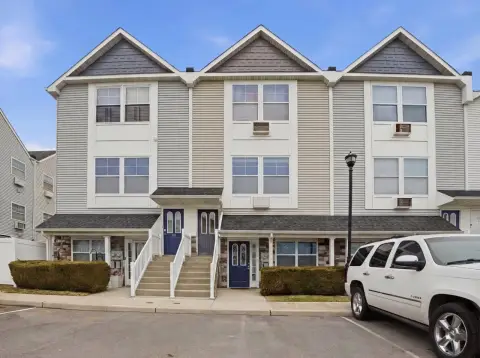 Bronx Two-Family Home Near Ferry