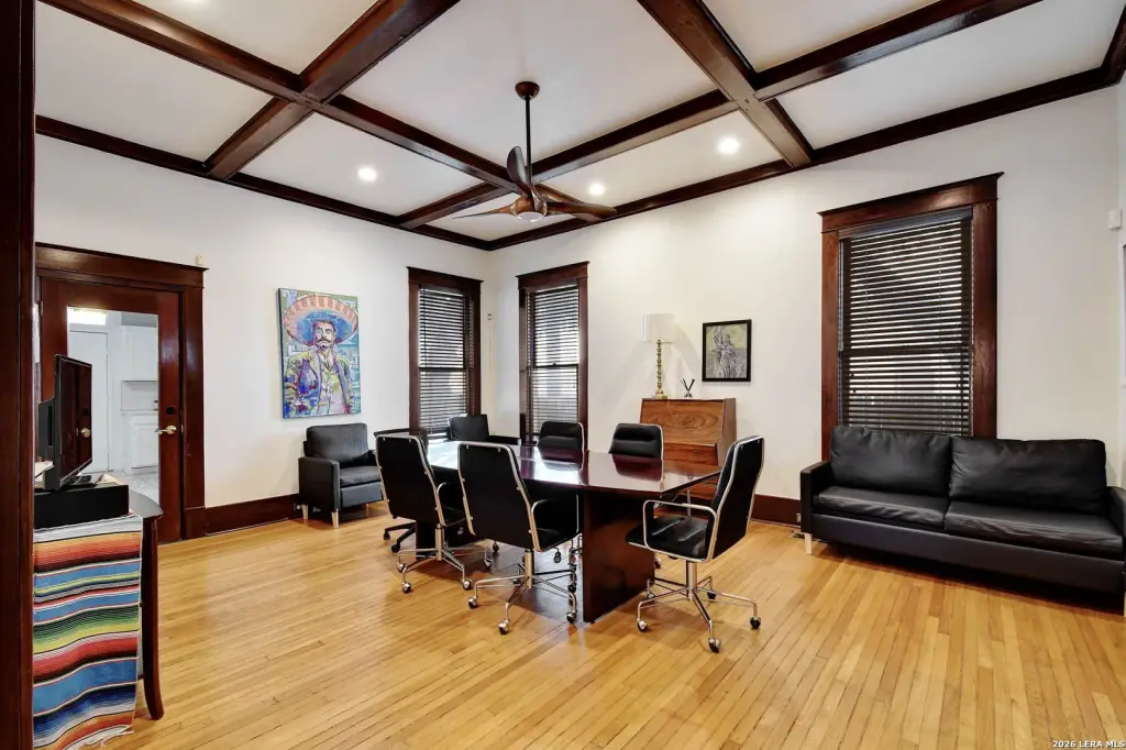 Picture 5