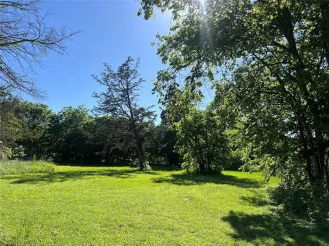 Land For Sale in Mart