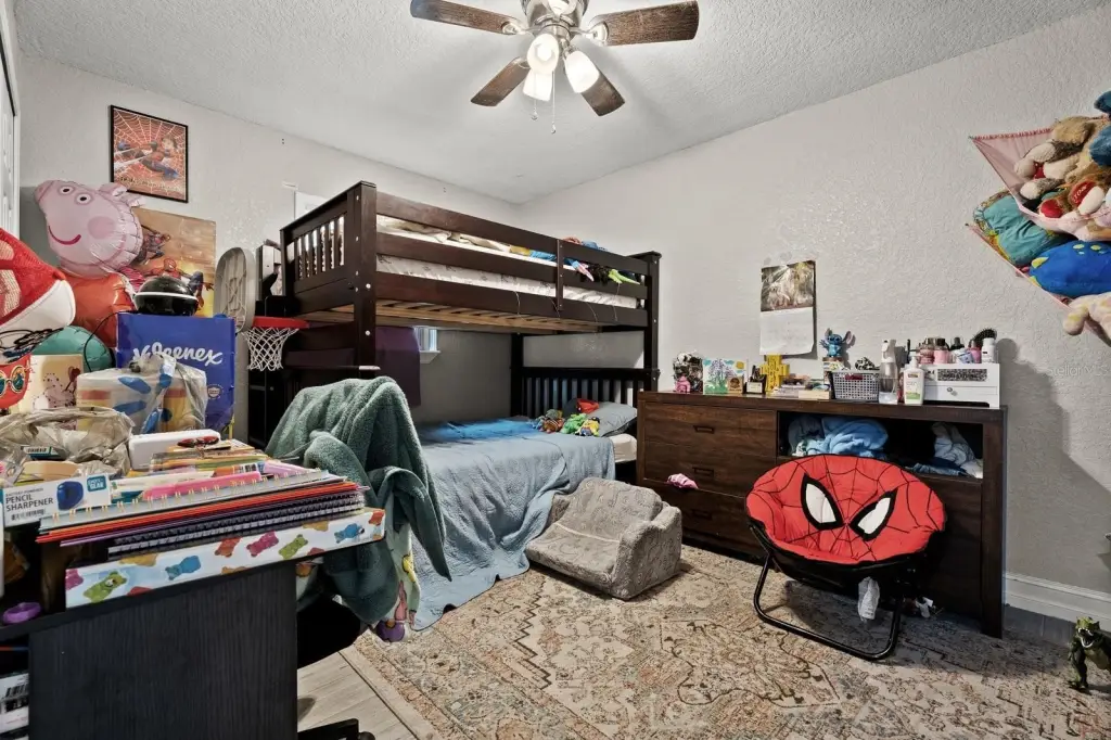 Picture 33