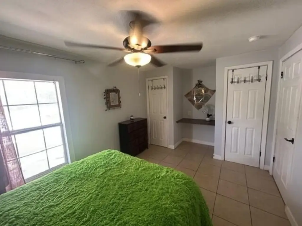 Picture 11