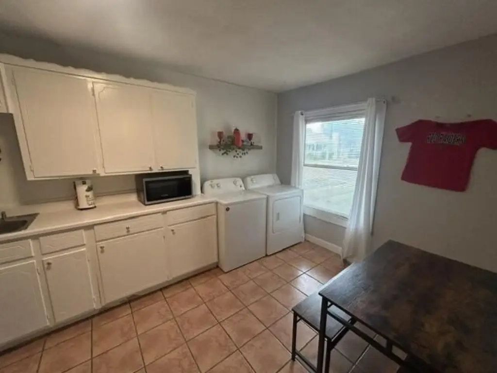 Picture 30