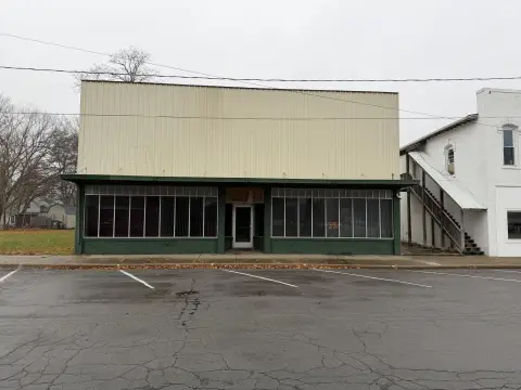Versatile Commercial Property Near Kalamazoo