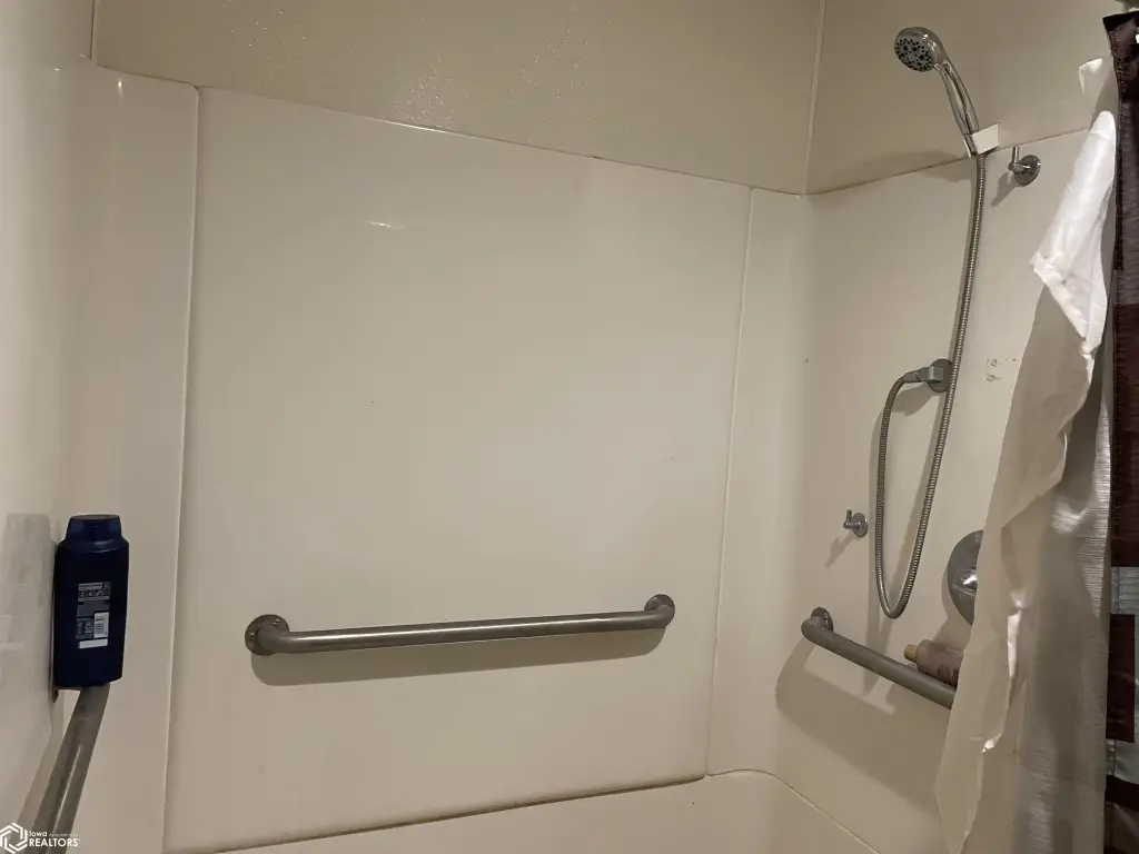 Picture 18