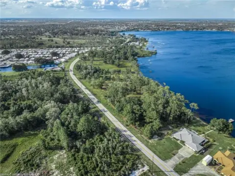 Lakefront Land in Sebring, FL