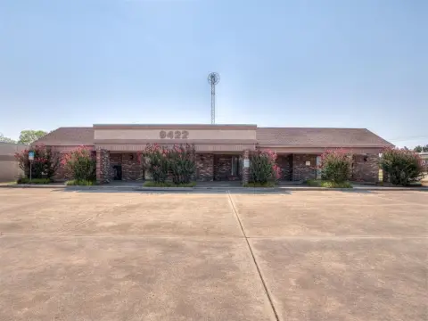 Standalone Four-Unit Office Building