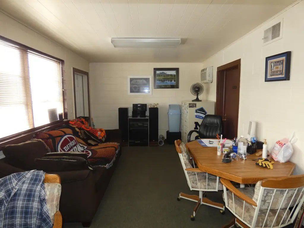 Picture 10