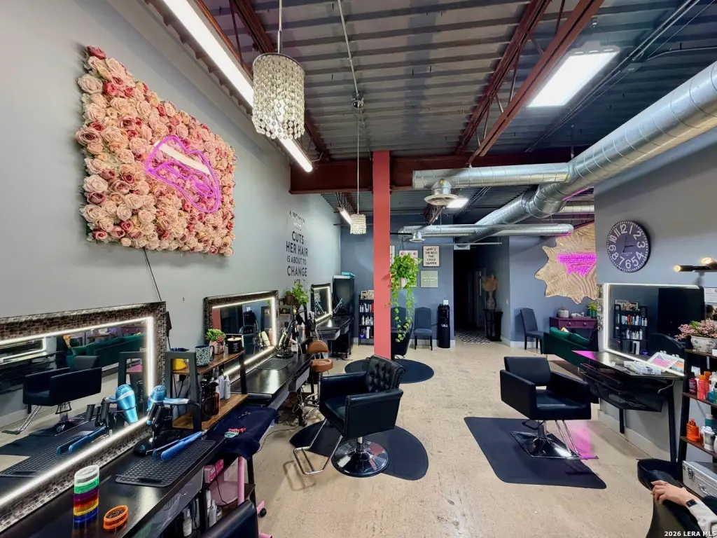 Picture 10