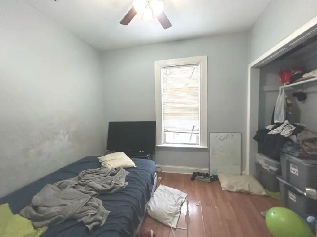 Picture 8