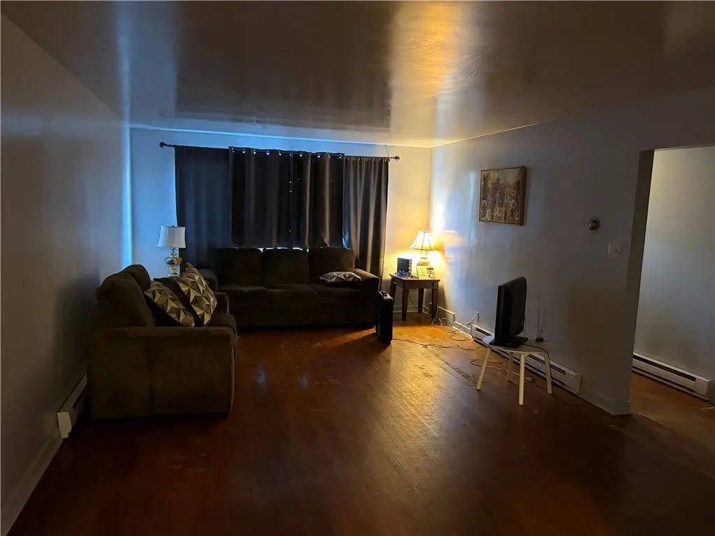 Picture 19