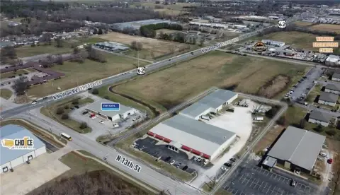 Rogers Warehouse and Showroom Space