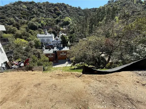 Hollywood Hills Land Opportunity