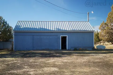 Prineville Residential Lots with Shop