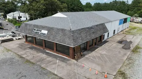 Automotive & Warehouse Dealership Property