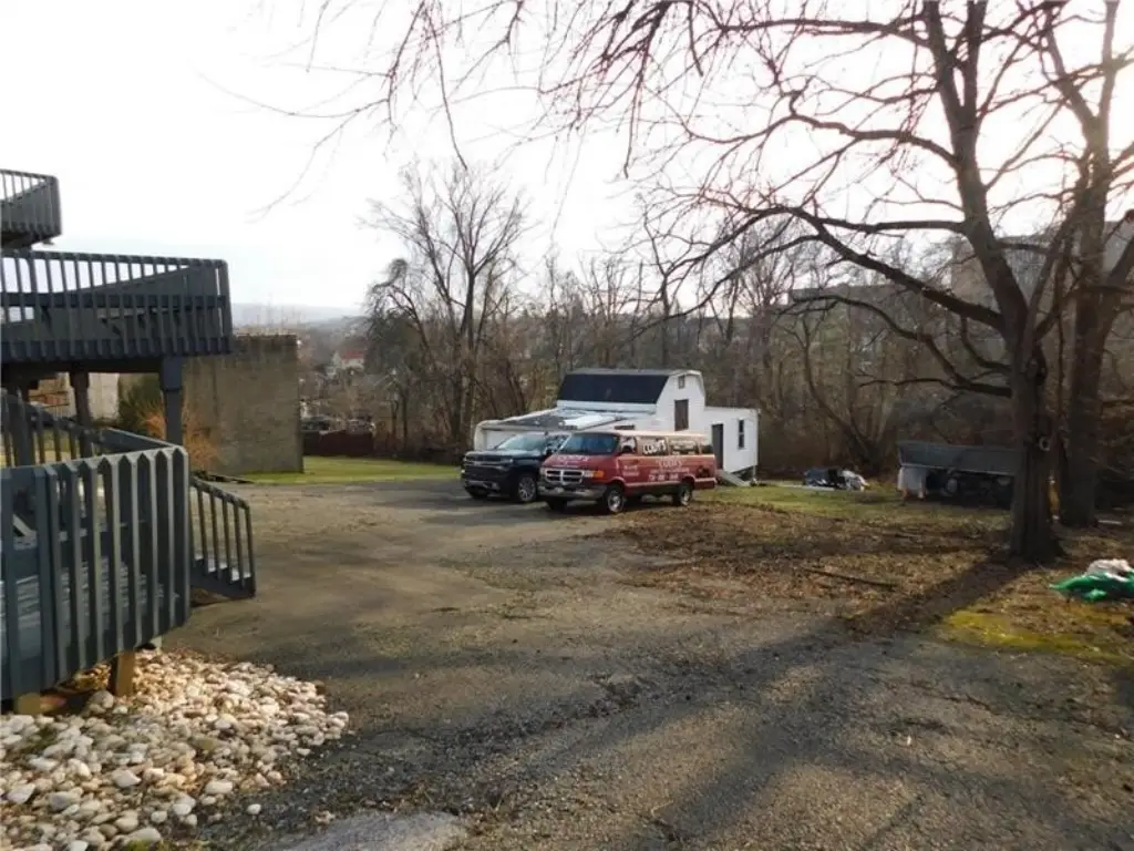 Picture 3