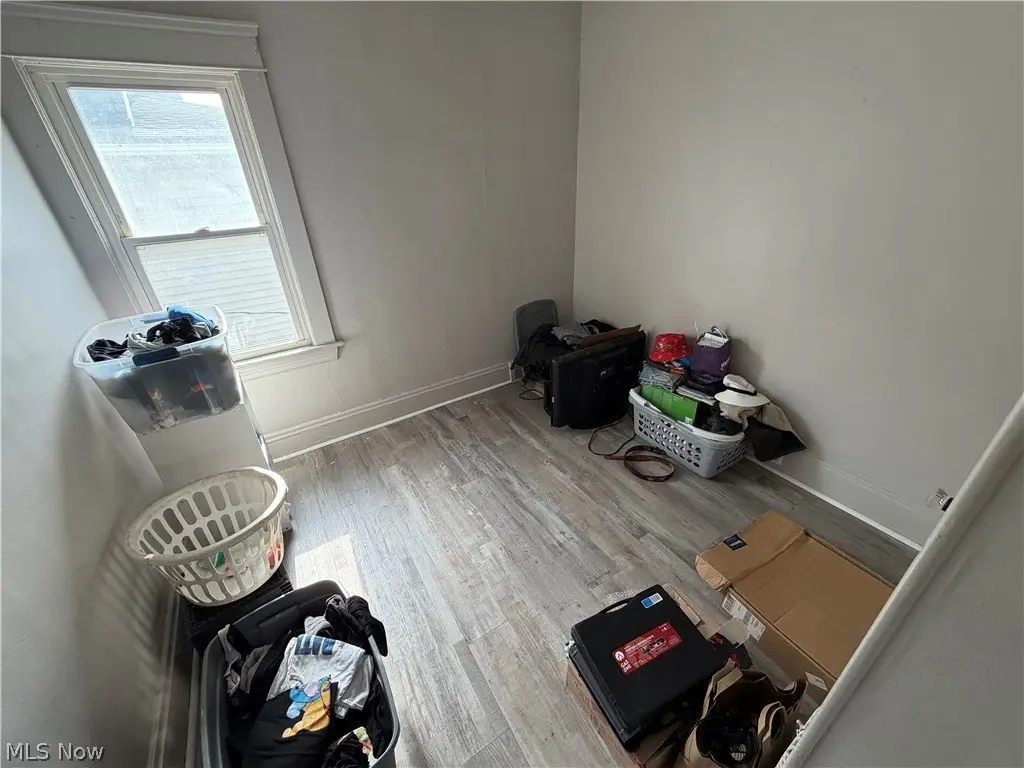 Picture 16