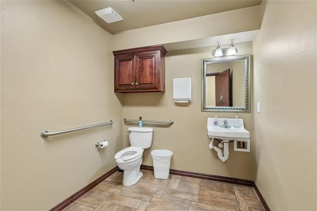 Picture 16