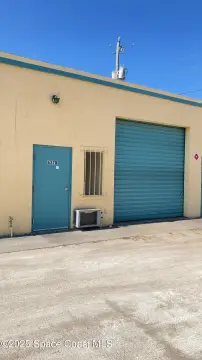 Flex Space with Roll-Up Door