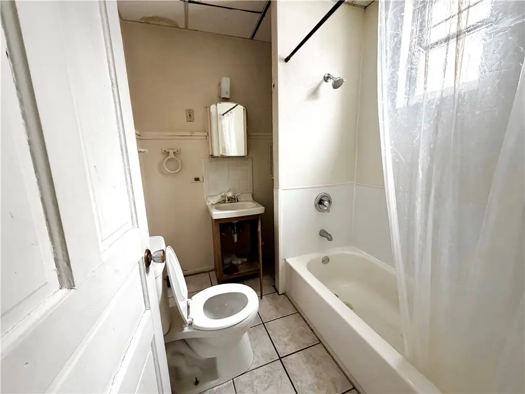 Picture 7