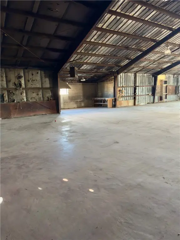 Picture 16