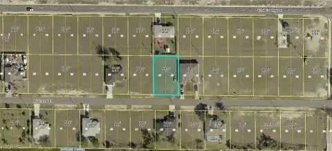 Commercial Lot in Cape Coral