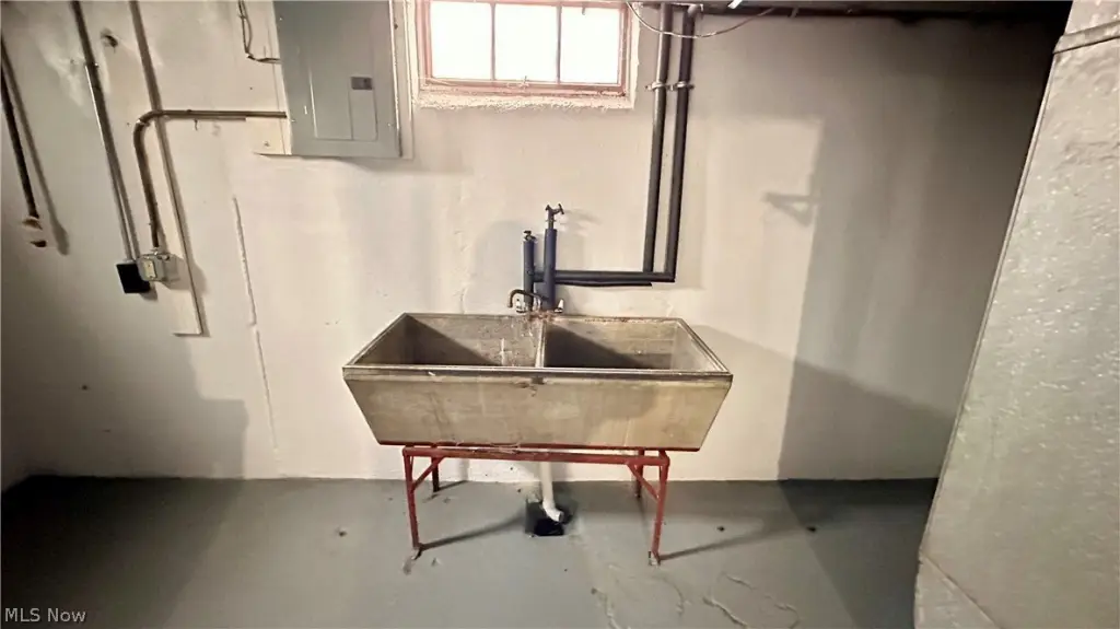 Picture 16