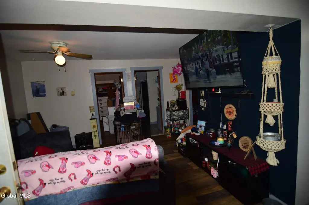Picture 15