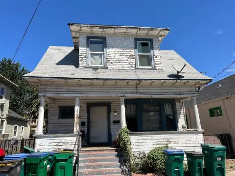 Stockton Duplex in Historic Neighborhood