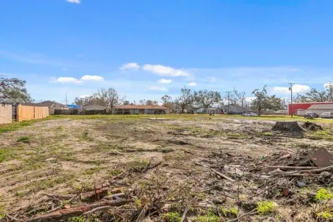 Land Near McNeese University