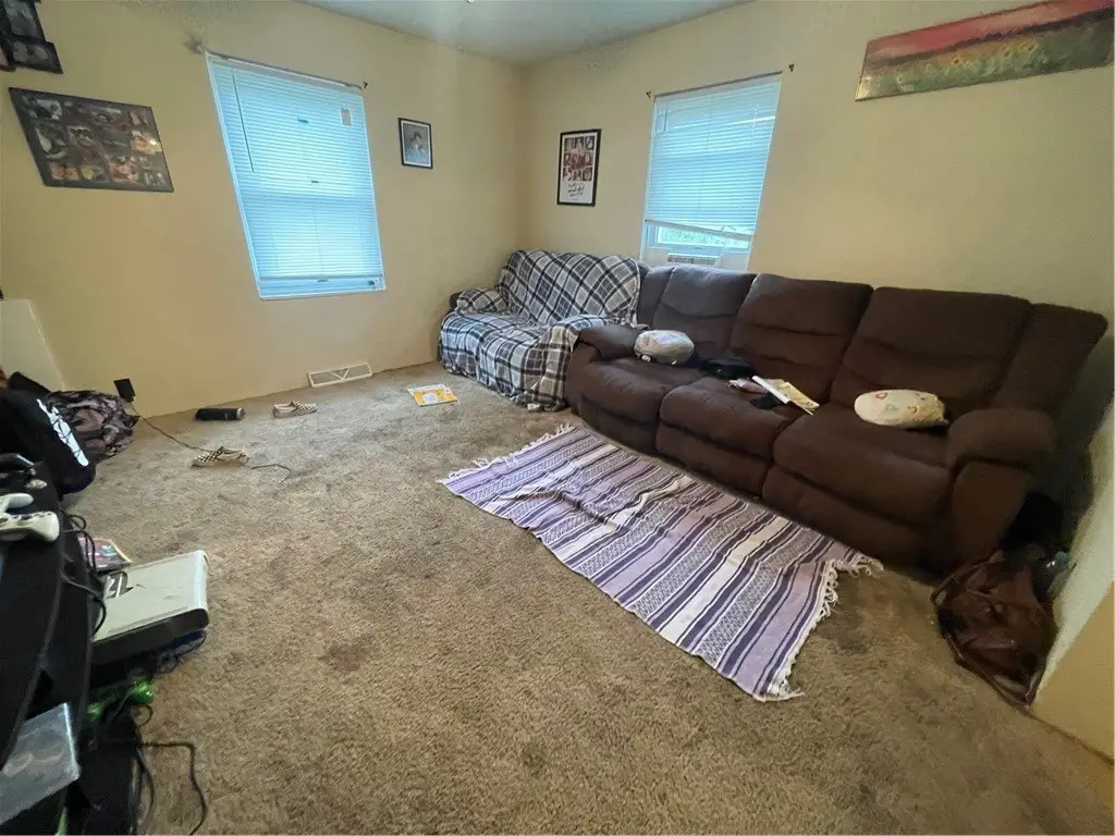 Picture 5